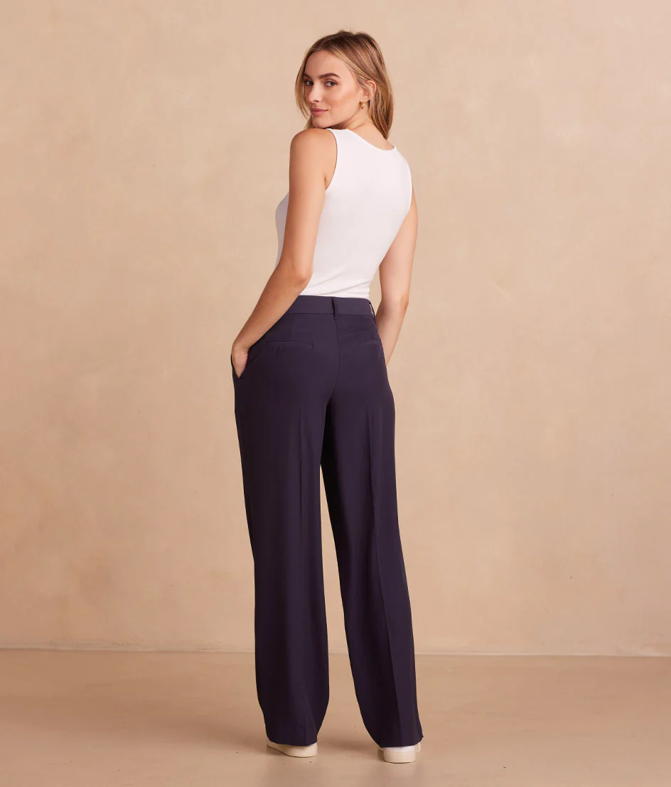 The Classic Pleat Straight Leg Trouser Pant - Midnight - Image 3