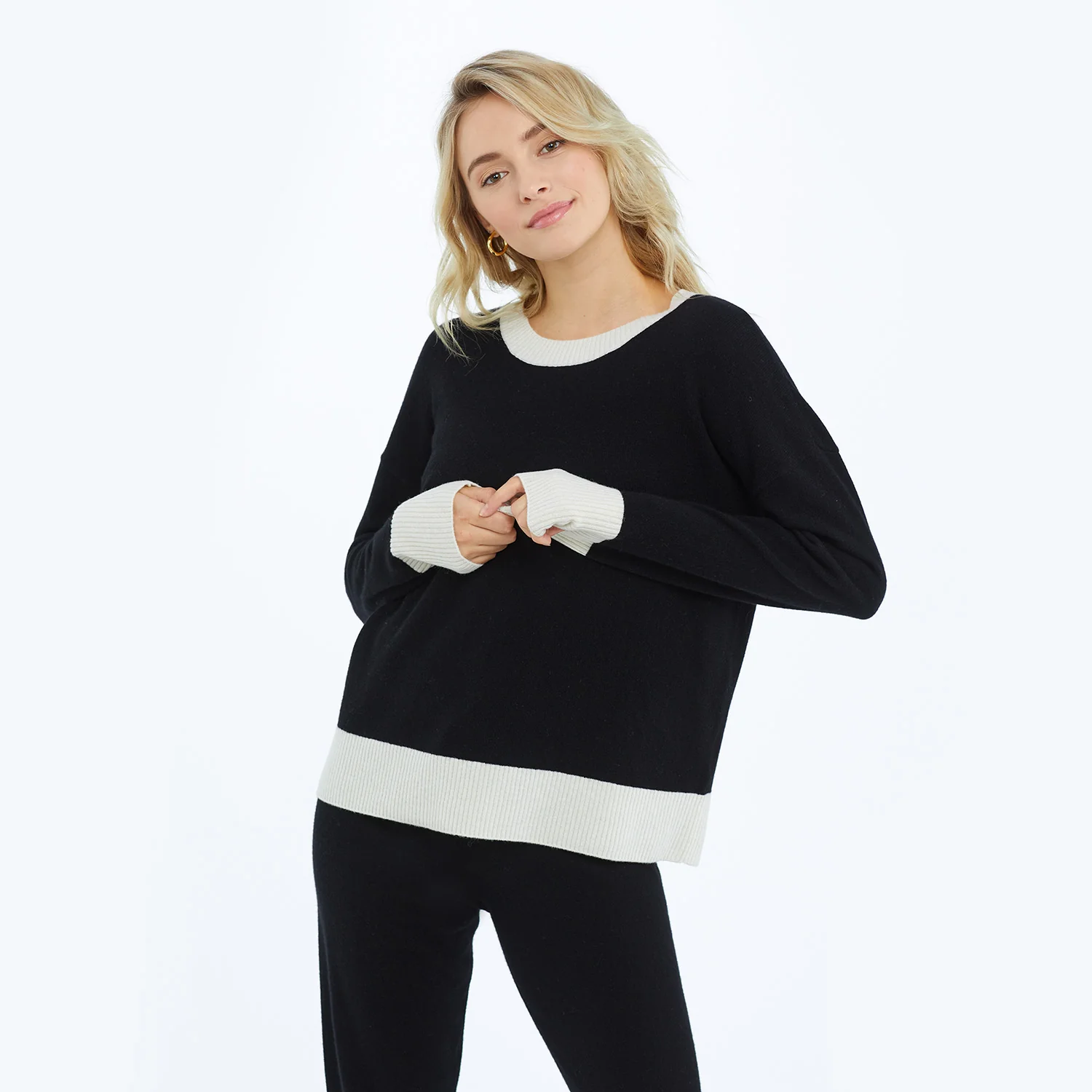 The Coziest Cashmere Blend Crew - Main - Image 5