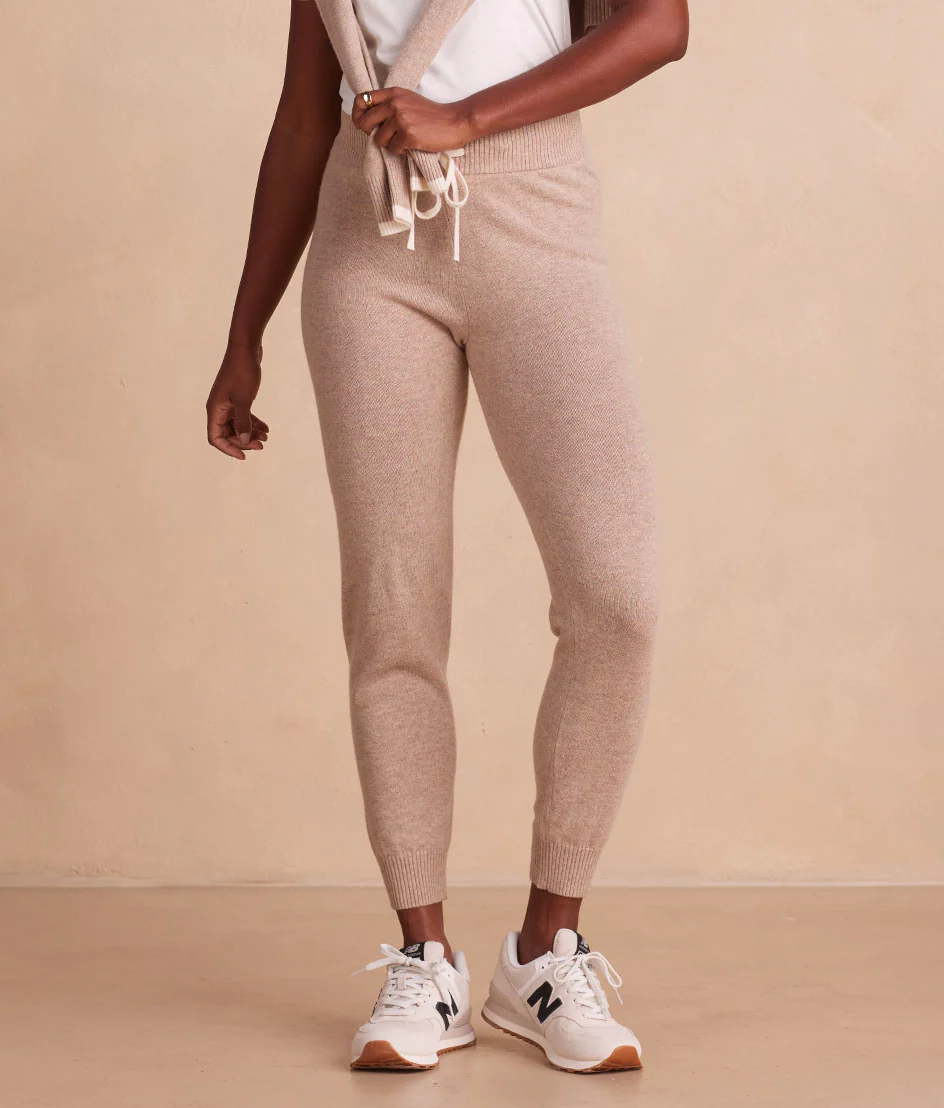 The Coziest Cashmere Blend Jogger - Toffee & White Sand - Image 4