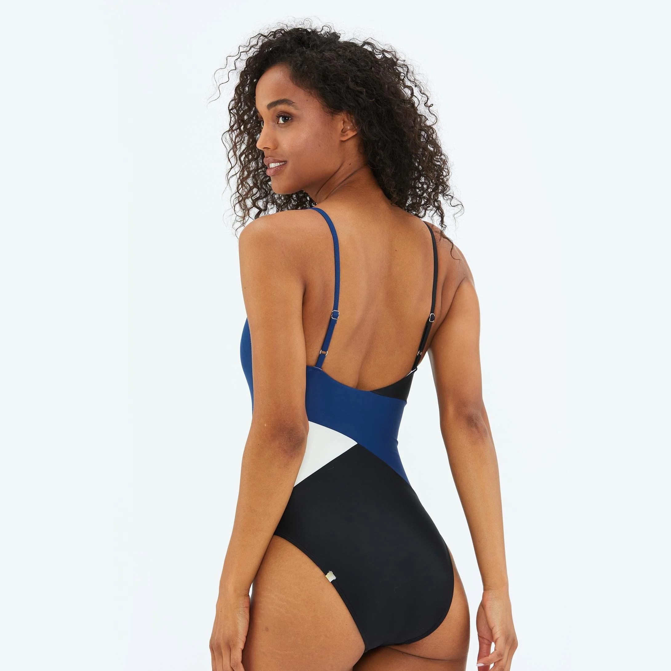 The Long Torso Marina - Main - Image 3
